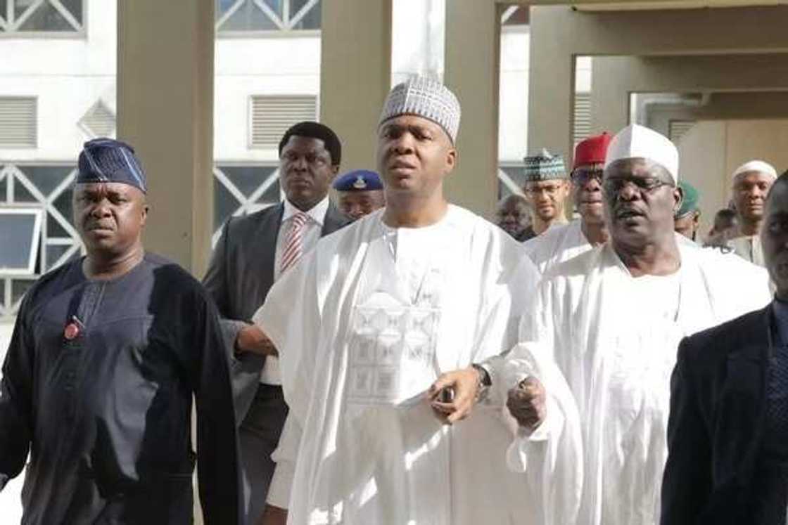 Kudirin masu sauya sheka shine son dakatar da tazarcen Buhari – Ndume Kudirin masu sauya sheka shine son dakatar da tazarcen Buhari – Ndume