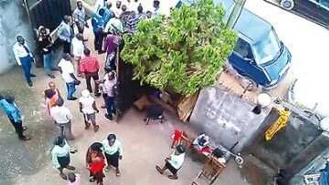 Drama As Congregation Chases Lagos Pastor From Pulpit Drama As Congregation Chases Lagos Pastor From Pulpit