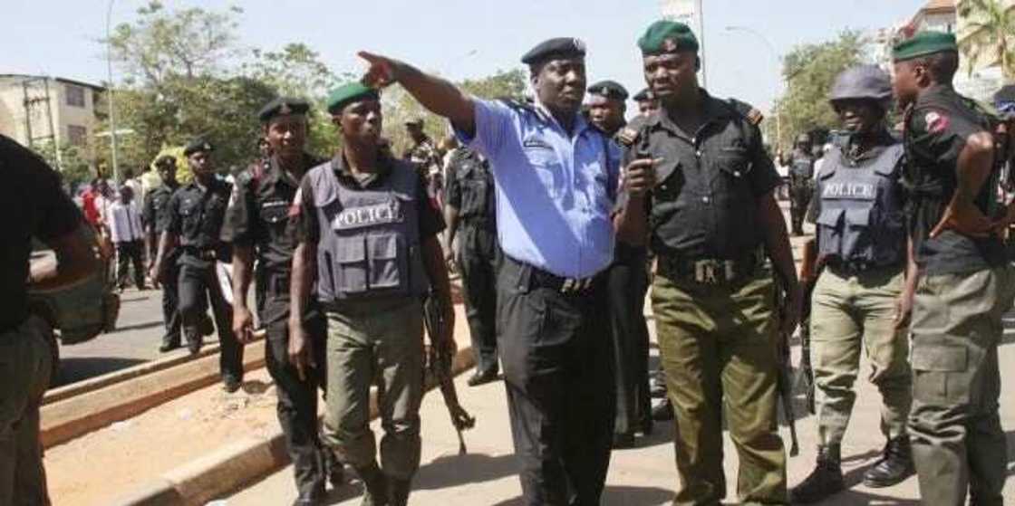 Wata mace a Zamfara ta kashe mijinta da duka saboda zai yi mata kishiya Wata mace a Zamfara ta kashe mijinta da duka saboda zai yi mata kishiya