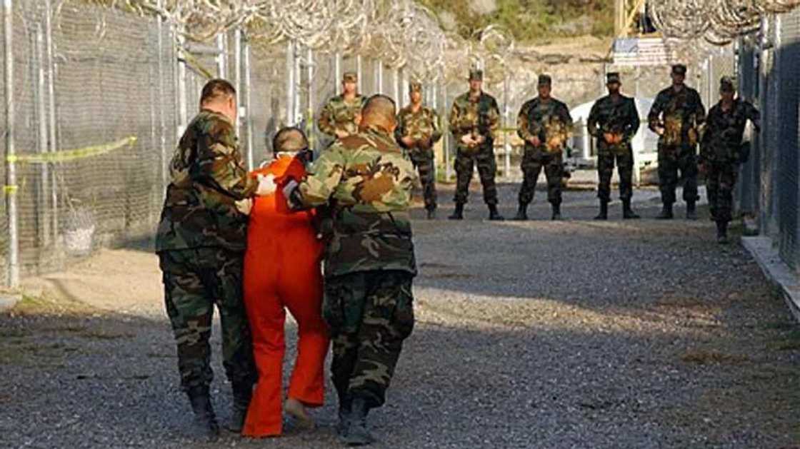 Controversy as Obama releases Guantanamo prisoners Controversy as Obama releases Guantanamo prisoners