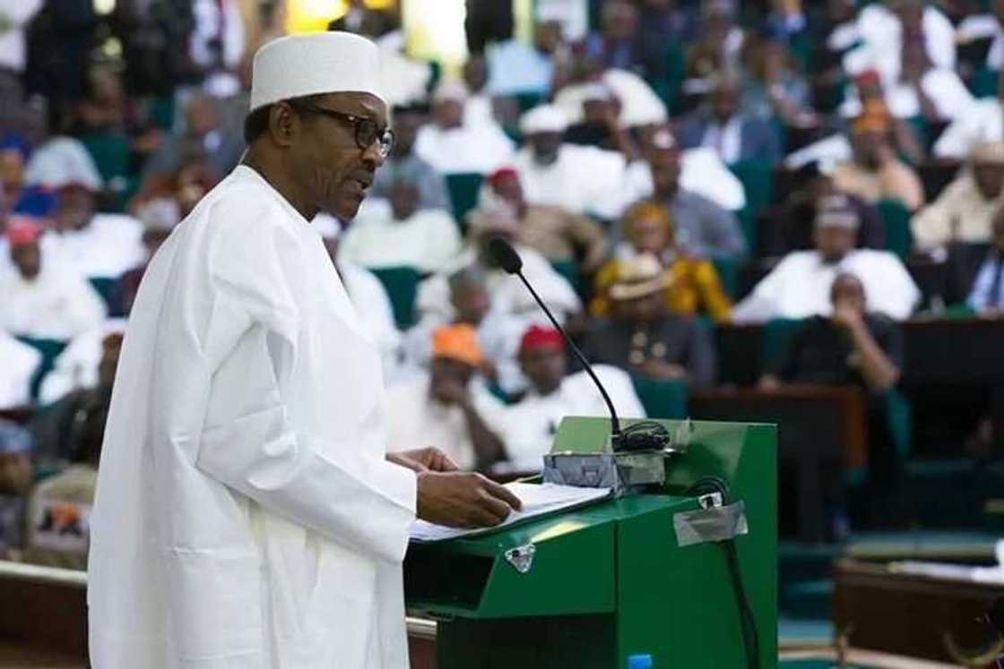 Yanzu Yanzu: Ana nan ana tattara sa hannu don tsige shugaba Buhari a yanzu haka – Dan majalisa