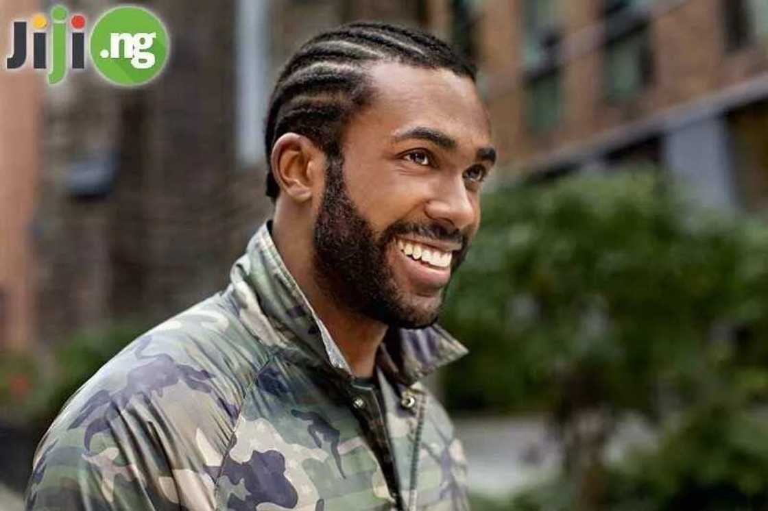 How to groom your beard with beard oil and beard cream How to groom your beard with beard oil and beard cream
