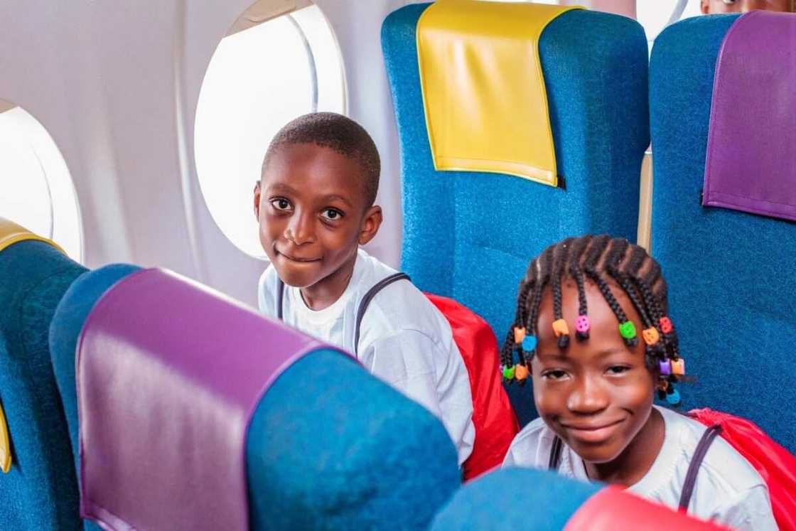 Deli Biscuit sponsors primary school pupils to an excursion at MMA2 as part of their ‘Deli Delight Promo’ grand finale event Deli Biscuit sponsors primary school pupils to an excursion at MMA2 as part of their ‘Deli Delight Promo’ grand finale event