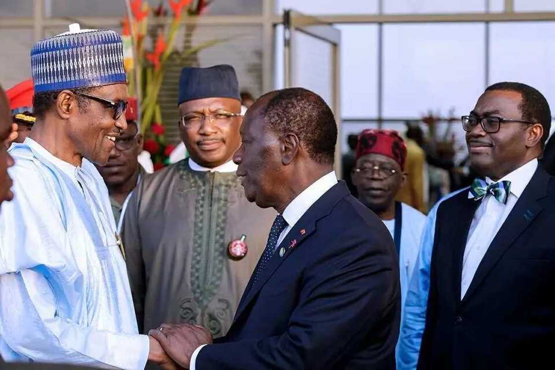 Shugaban kasar Kwadebuwa ya tarbi Buhari da tawagarsa a Abidjan