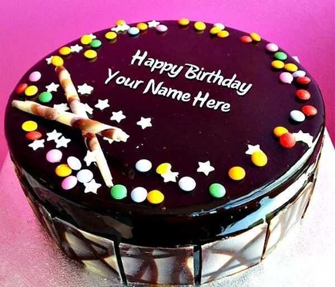 Chocolate birthday cakes with name Chocolate birthday cakes with name