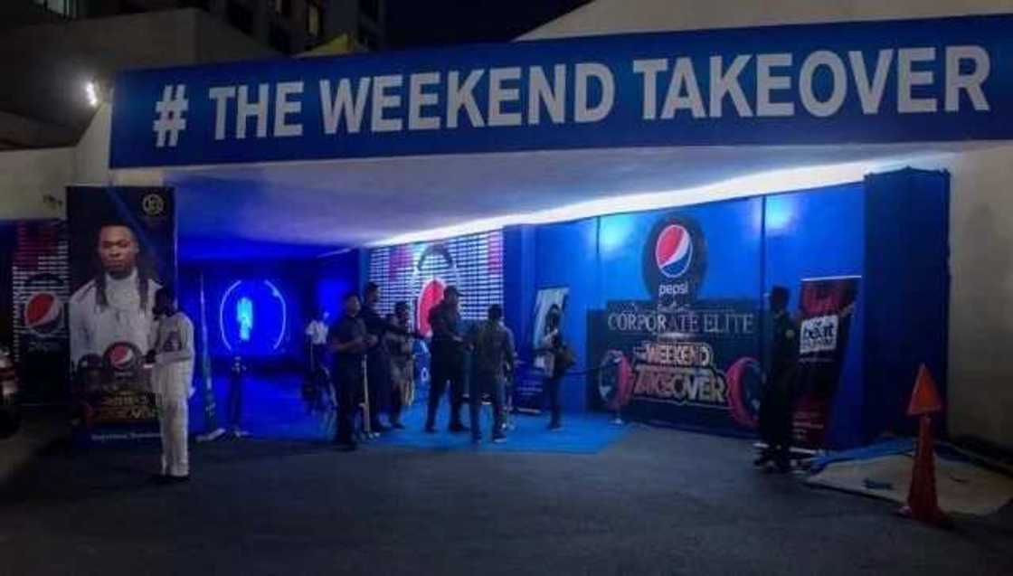 REd carpet moments REd carpet moments