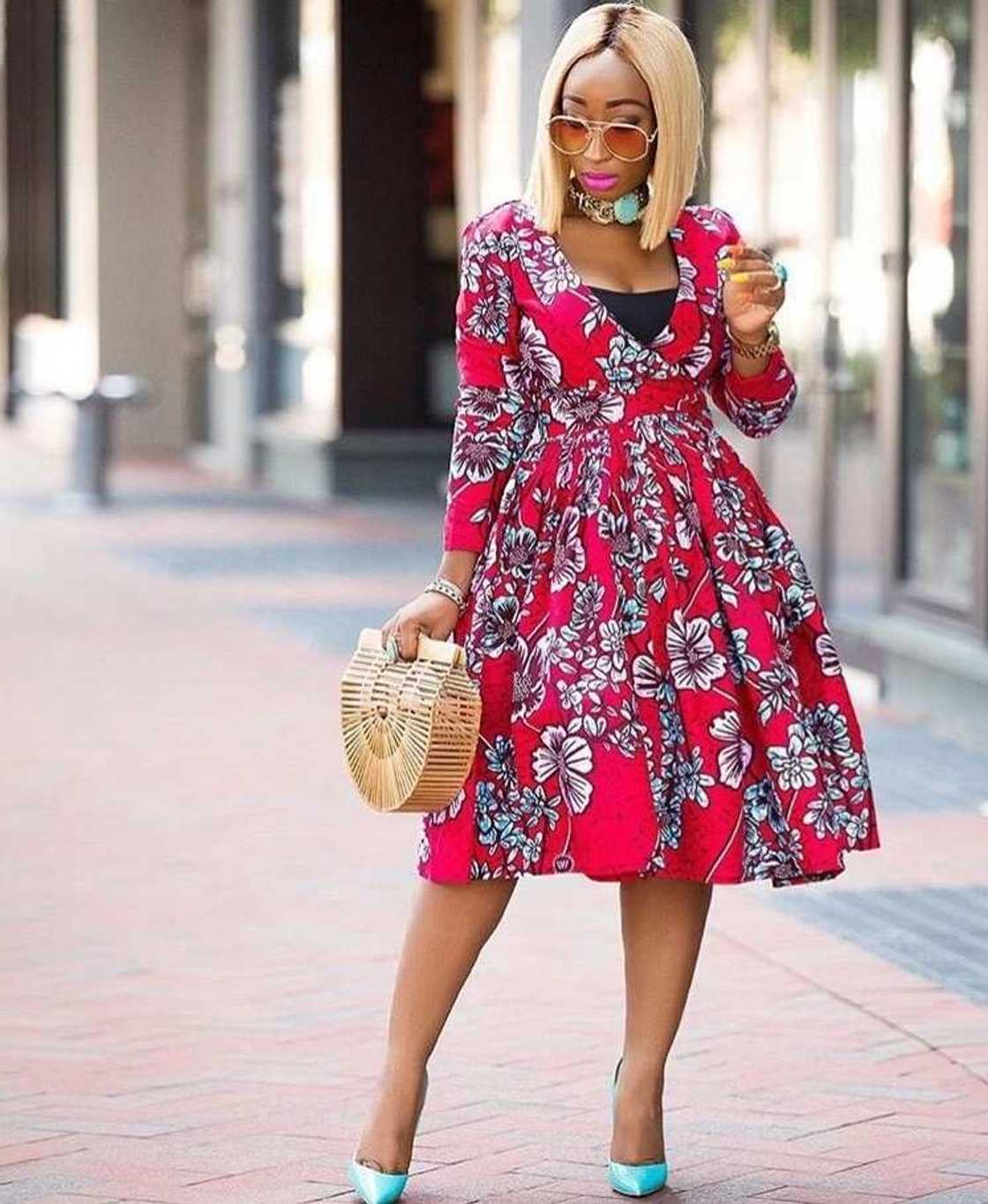 Ankara red evening gown with floral pattern Ankara red evening gown with floral pattern