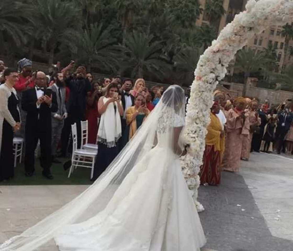 Hotunan shagalin bikin dan Atiku da aka yi a kasar Dubai Hotunan shagalin bikin dan Atiku da aka yi a kasar Dubai