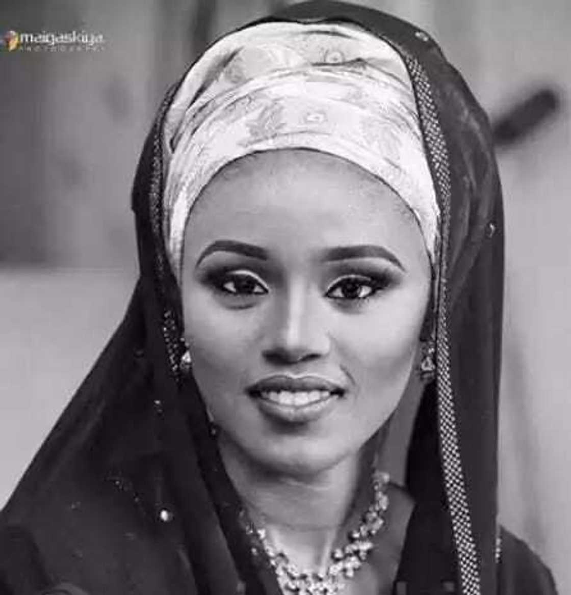 Kyawawan hotunan matar sarkin Kano Kyawawan hotunan matar sarkin Kano