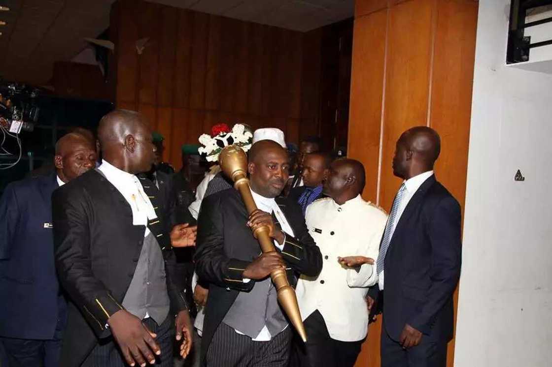 Brawl In House Of Reps (PHOTOS, VIDEO)