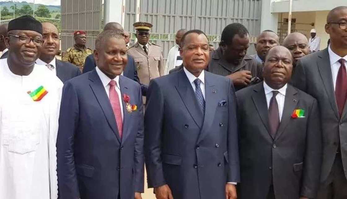 Hamshaƙin attajirin Najeriya, Dangote, ya gina katafaren kamfanin Siminti a ƙasar Congo Hamshaƙin attajirin Najeriya, Dangote, ya gina katafaren kamfanin Siminti a ƙasar Congo