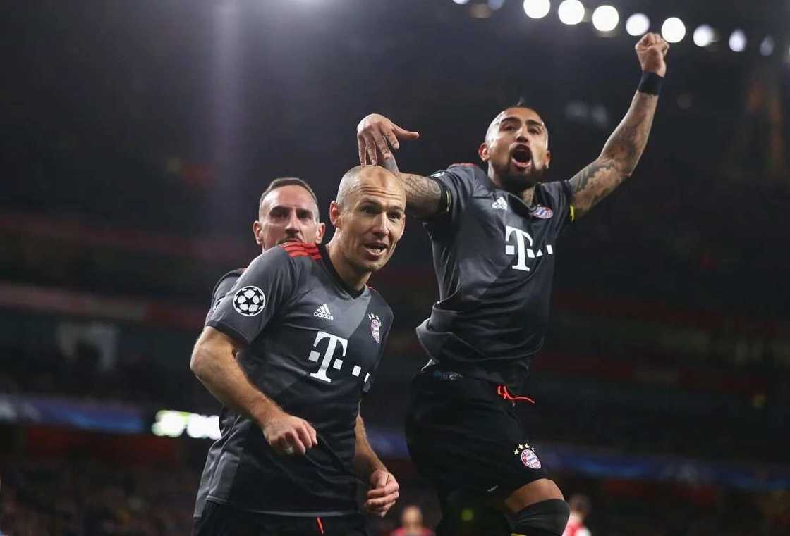 Bayern dump Arsenal out of Champions League with 10 - 2 agg win Bayern dump Arsenal out of Champions League with 10 - 2 agg win
