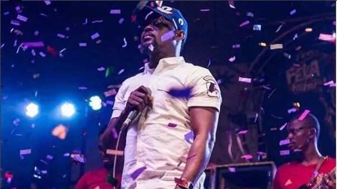 Pasuma on the stage Pasuma on the stage