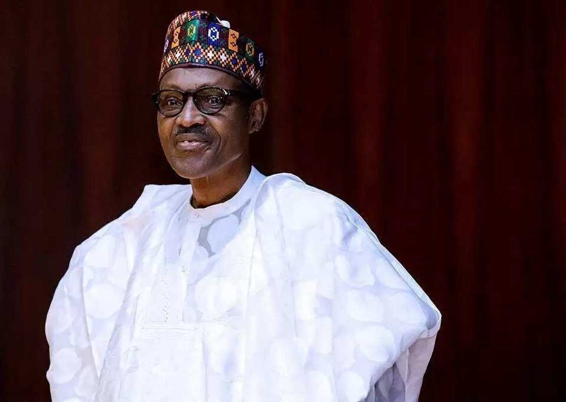 Idan har ina raye ba zan taba bari a ci zarafin Buhari a majalisa ba - Inji Yaya Tongo Idan har ina raye ba zan taba bari a ci zarafin Buhari a majalisa ba - Inji Yaya Tongo