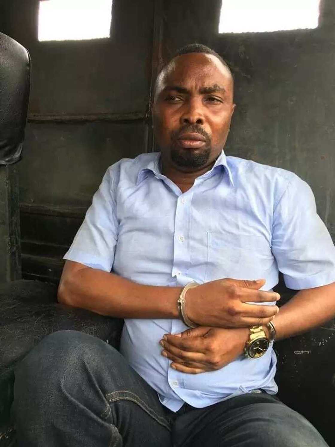 Army nabs suspected Niger Delta Avengers kingpin Army nabs suspected Niger Delta Avengers kingpin