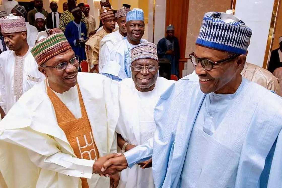 Buhari attends Eid-el-Fitr prayers at Mambilla Barracks Buhari attends Eid-el-Fitr prayers at Mambilla Barracks