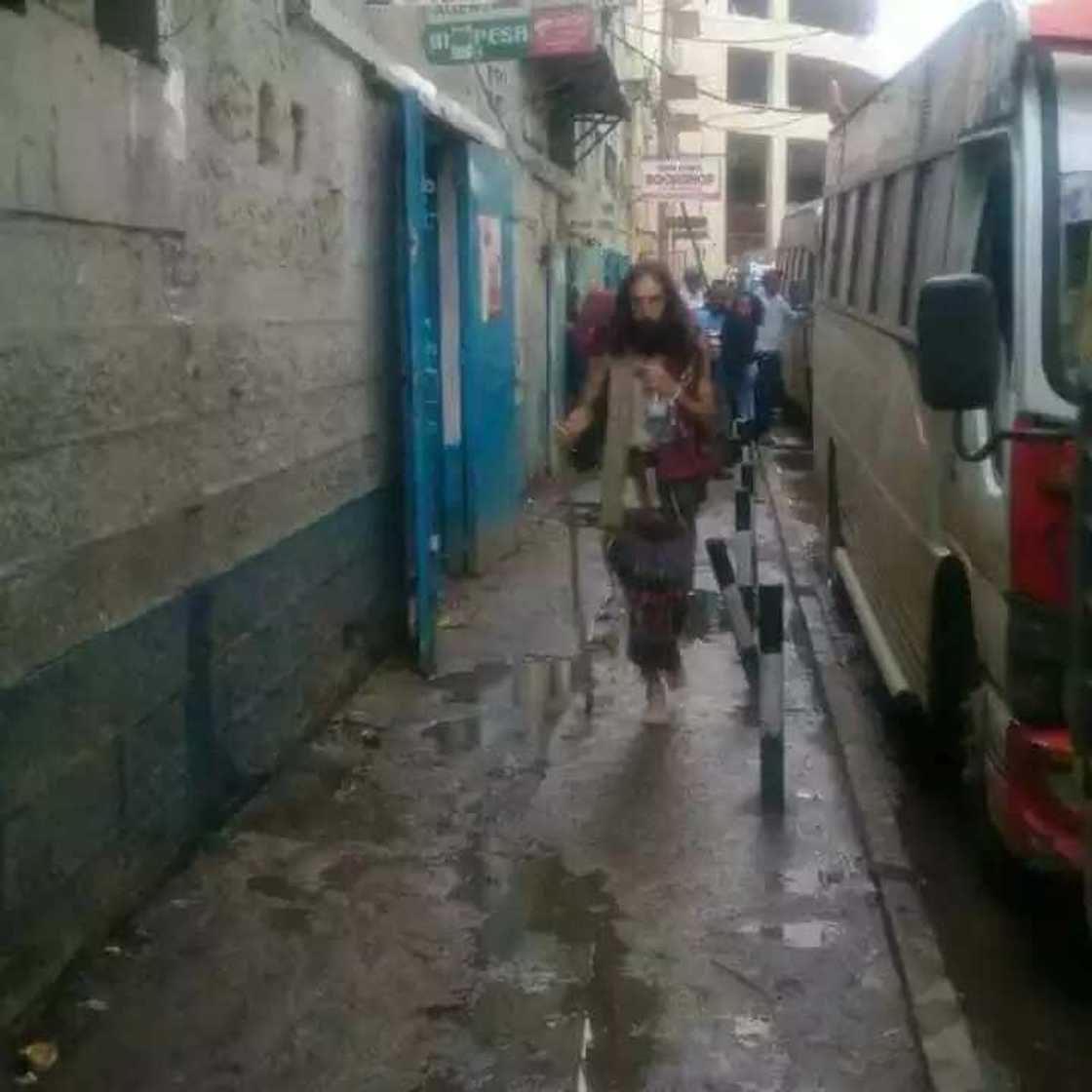 Ƙarya ne, ni ba Yesu bane, inji wani Bature Ƙarya ne, ni ba Yesu bane, inji wani Bature
