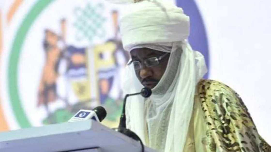 Sarki Sanusi ya zargi gwamnoin jihar Taraba da Benuwe da daukar nauyin 'yan t'ada wajen tada zaune tsaye a jihohin su Sarki Sanusi ya zargi gwamnoin jihar Taraba da Benuwe da daukar nauyin 'yan t'ada wajen tada zaune tsaye a jihohin su