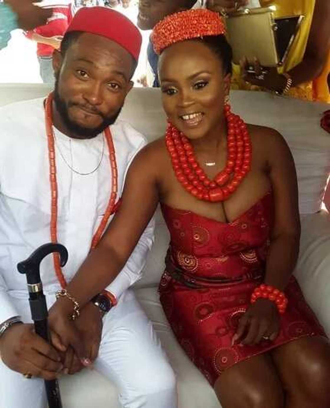 Nollywood Actor Blossom Chukwujekwu Marries (PHOTOS) Nollywood Actor Blossom Chukwujekwu Marries (PHOTOS)