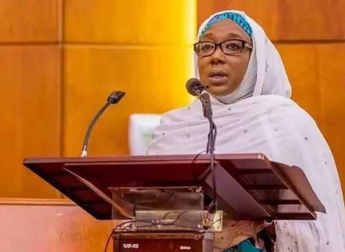 Kalli Khadija Bukar Abba Ibrahim, matar sanatan da aka saki bidiyonsa da mata (hotuna) Kalli Khadija Bukar Abba Ibrahim, matar sanatan da aka saki bidiyonsa da mata (hotuna)