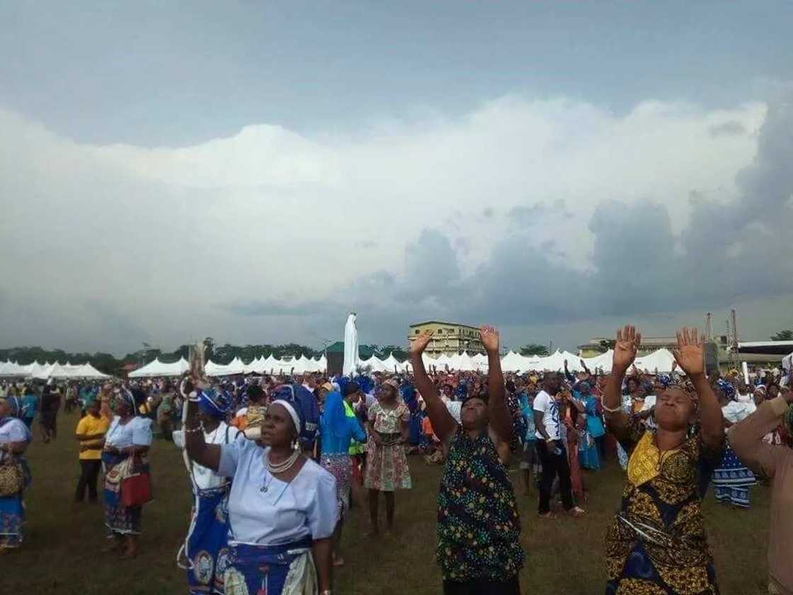 Holy Mary appears in Edo state during Catholic national congress (photos) Holy Mary appears in Edo state during Catholic national congress (photos)