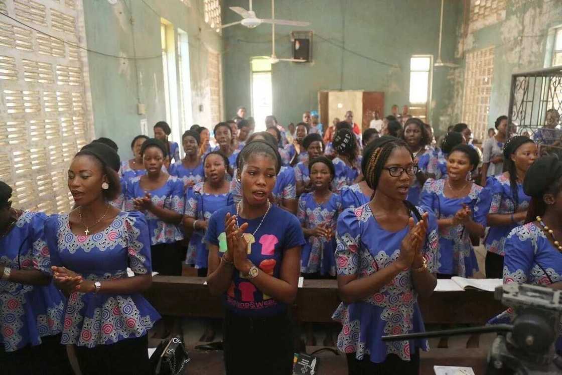 Faces at burial ceremony of late Senator Francis Spanner Okpozo (Photos) Faces at burial ceremony of late Senator Francis Spanner Okpozo (Photos)