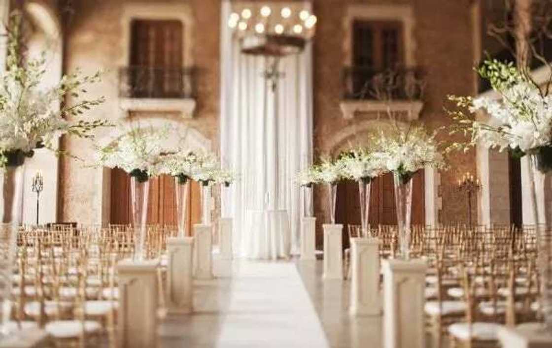 Creative decorations for church will make your day Creative decorations for church will make your day