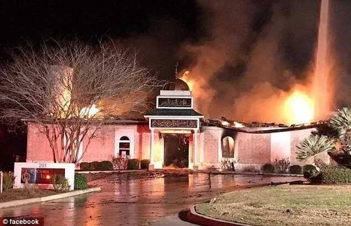 Texas mosque burned as Trump bans Muslim countries from US, court kicks (Photos) Texas mosque burned as Trump bans Muslim countries from US, court kicks (Photos)