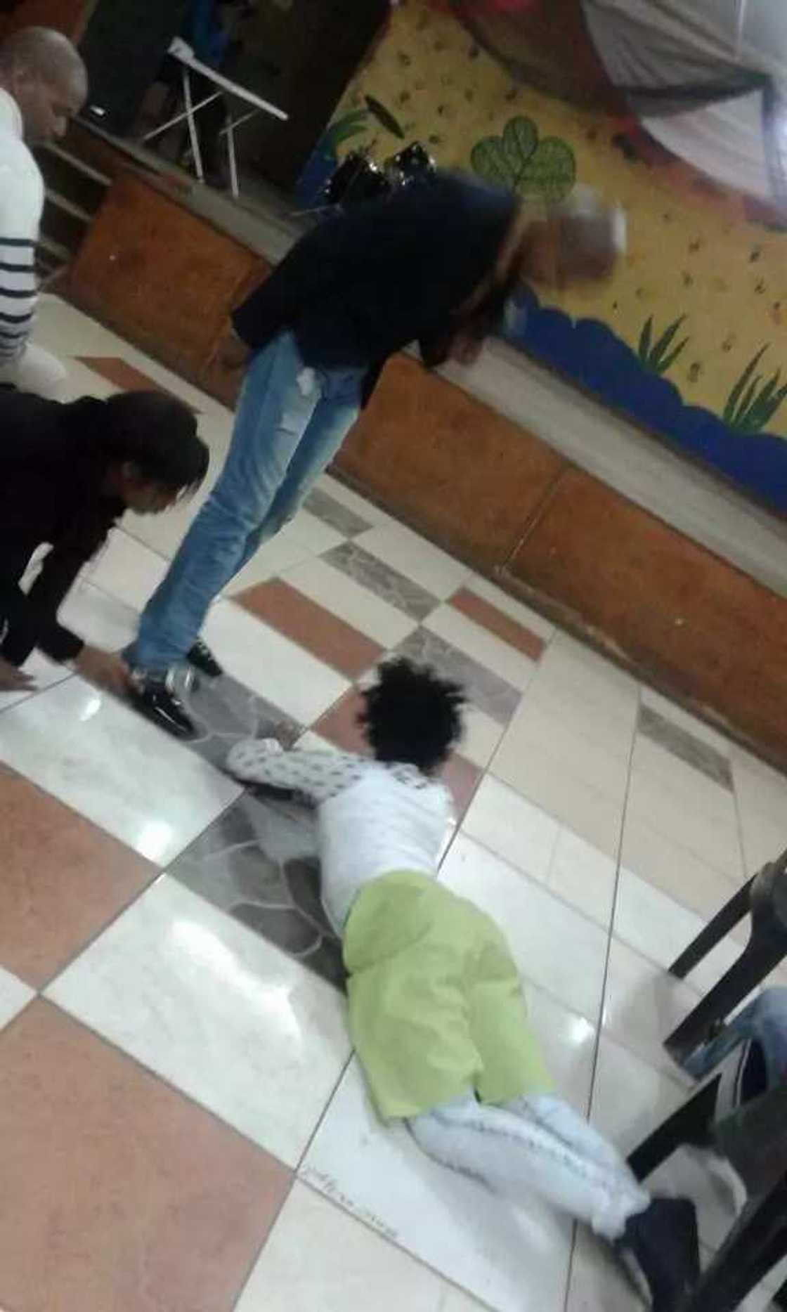 Popular Pastor Commands Snake Spirit To Enter Woman Popular Pastor Commands Snake Spirit To Enter Woman