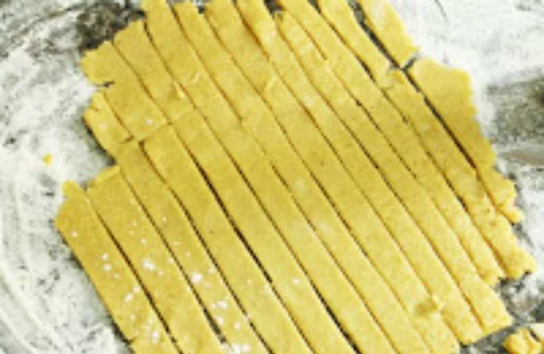 Check out 8 wonderful tips to make Nigerian chin-chin Check out 8 wonderful tips to make Nigerian chin-chin