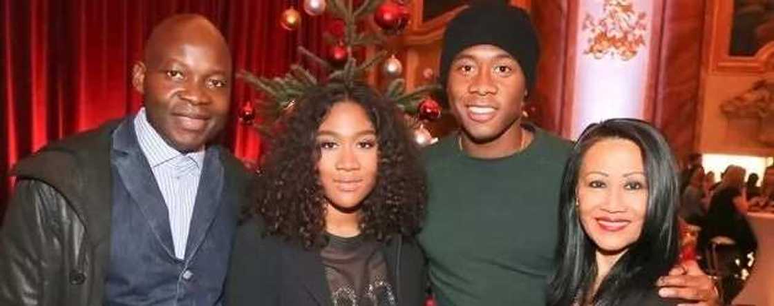 David Alaba parents and sister