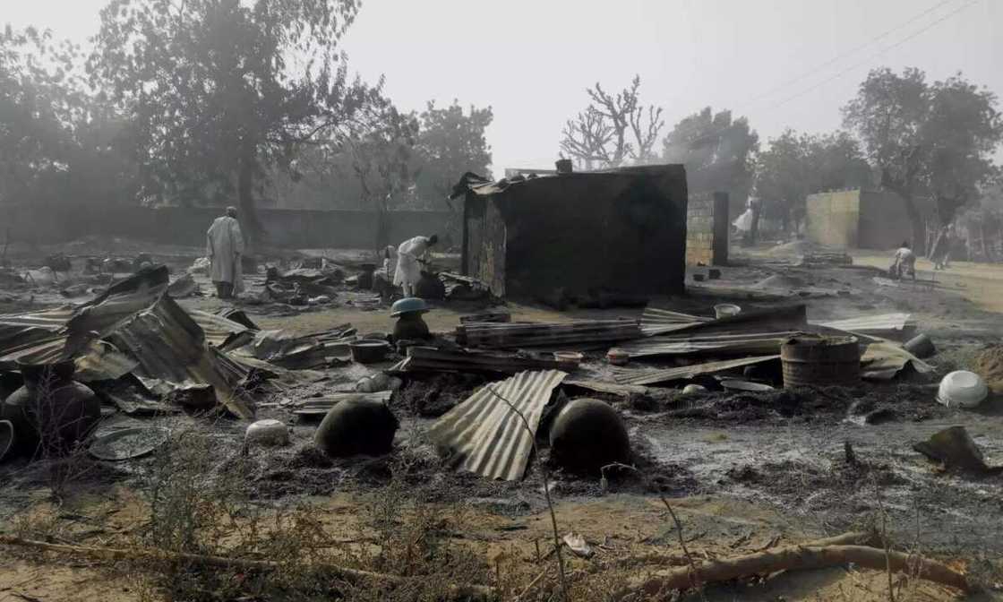 Heavy gun battle between army and Boko Haram in Maiduguri Heavy gun battle between army and Boko Haram in Maiduguri