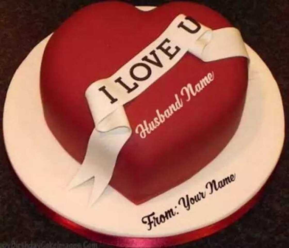 Heart-shaped birthday cake for husband Heart-shaped birthday cake for husband
