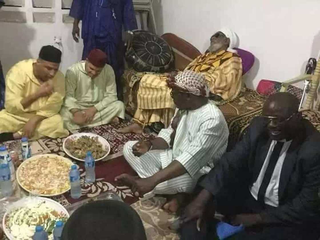 Sheikh Dahiru Bauchi ya yi bude baki da ministan matasa da wasanni (hotuna)