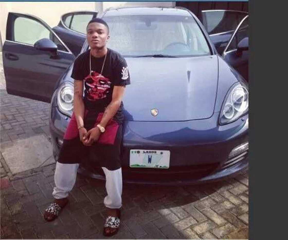 See The Expensive Cars Of Top Nigerian Music Stars See The Expensive Cars Of Top Nigerian Music Stars