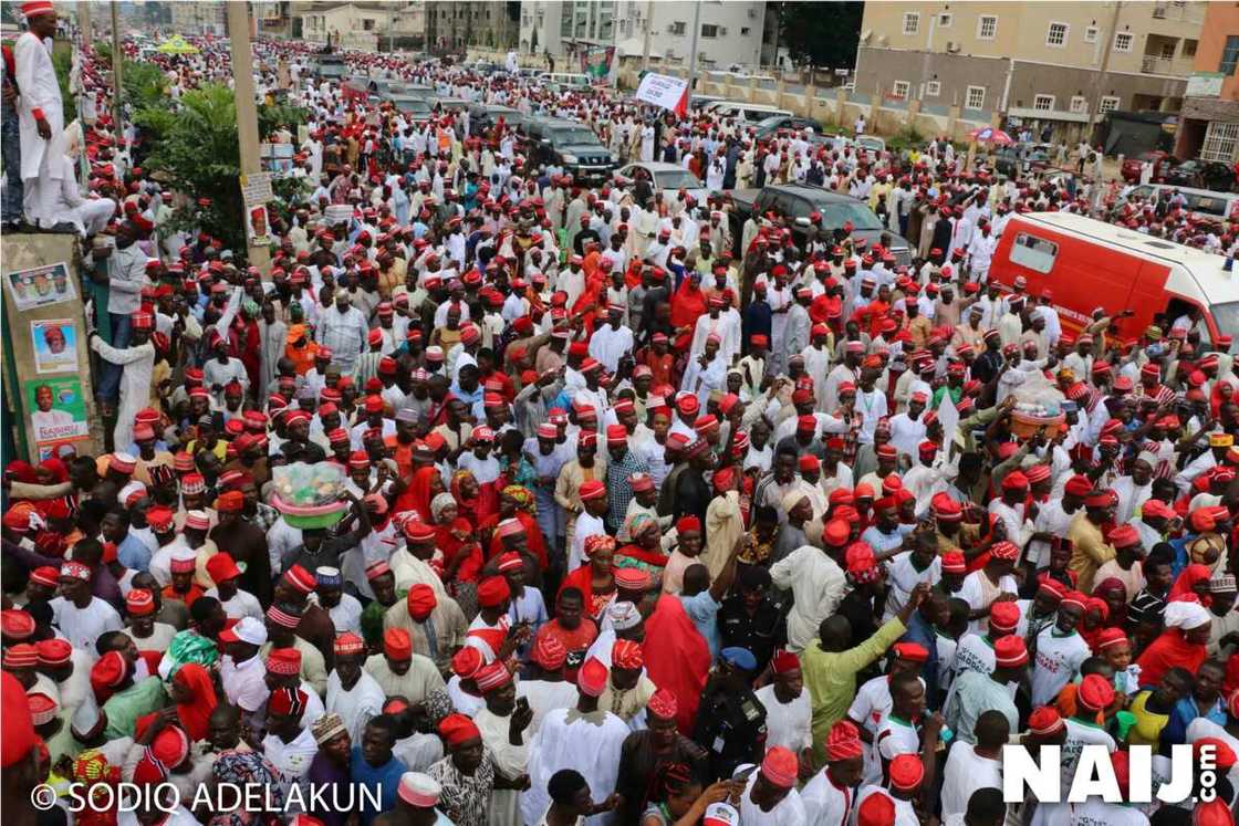 2019: Kwankwaso ya kwace birnin tarayya yayinda yake kaddamar da yakin zabe a yau 2019: Kwankwaso ya kwace birnin tarayya yayinda yake kaddamar da yakin zabe a yau
