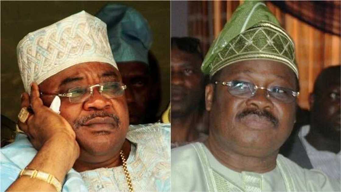 Wani Gwamna a Najeriya ya garkame gidan tsohon gwamnan jaharsa Wani Gwamna a Najeriya ya garkame gidan tsohon gwamnan jaharsa