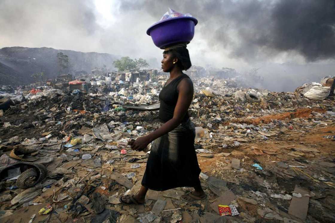 Unemployment and Urbanization in Nigeria Unemployment and Urbanization in Nigeria