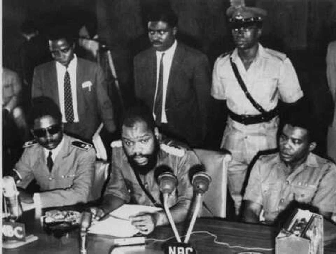 Philip Effiong, the Biafra hero who has been forgotten Philip Effiong, the Biafra hero who has been forgotten