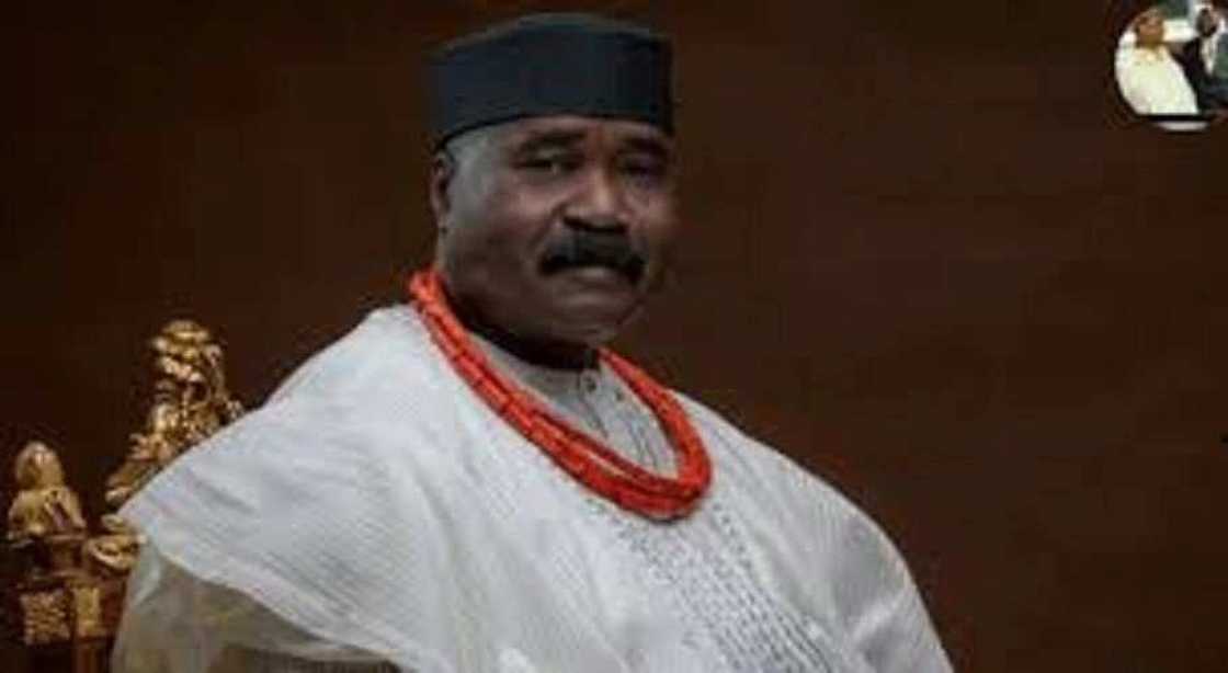 Tsofaffin Gwamnoni 11 da EFCC da sanya a gaba kuma har ta ga bayan wasu Tsofaffin Gwamnoni 11 da EFCC da sanya a gaba kuma har ta ga bayan wasu