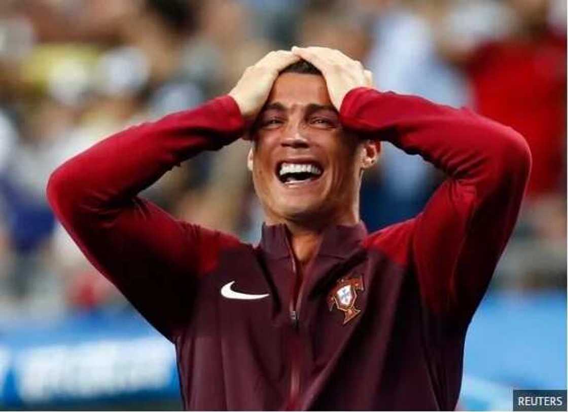 Cristiano Ronaldo ya sayi sabuwar motar Bugatti Cristiano Ronaldo ya sayi sabuwar motar Bugatti