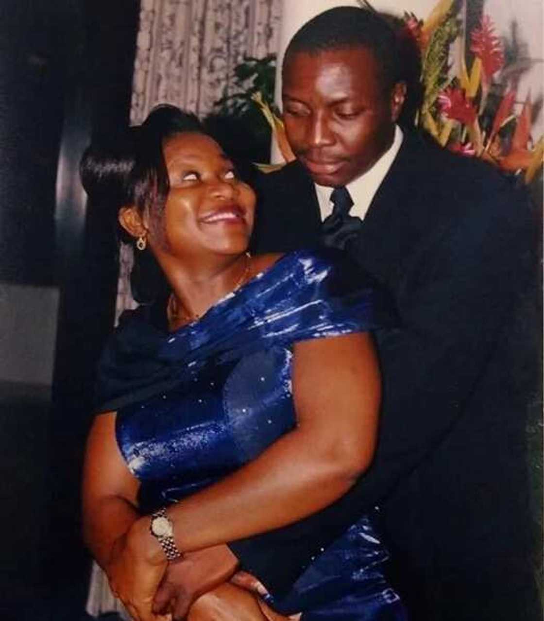 See these 10 romantic photos of Ali Baba and wife (photos)