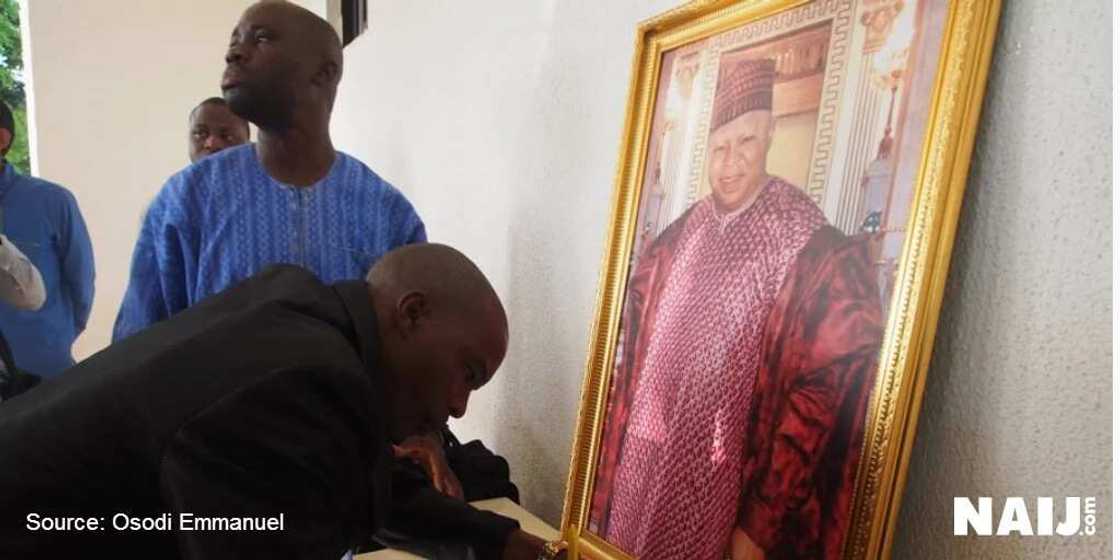 Kogi: Governor Wada Leads State Delegation To Audu's Burial