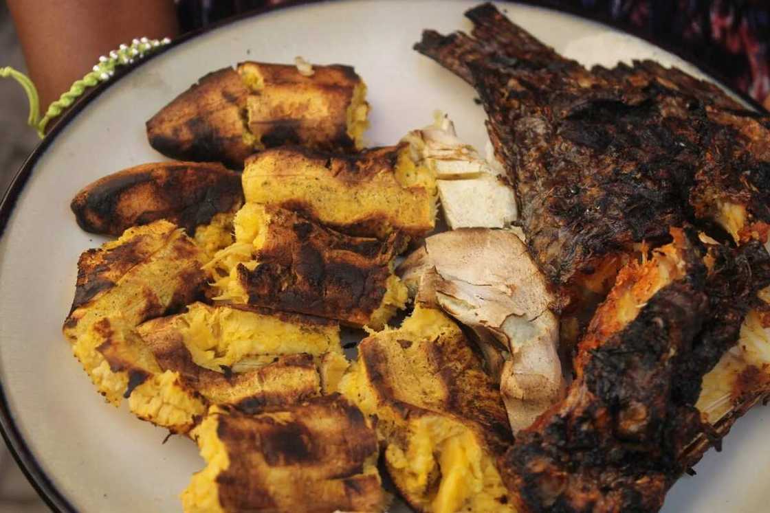 Ijaw traditional dishes Ijaw traditional dishes