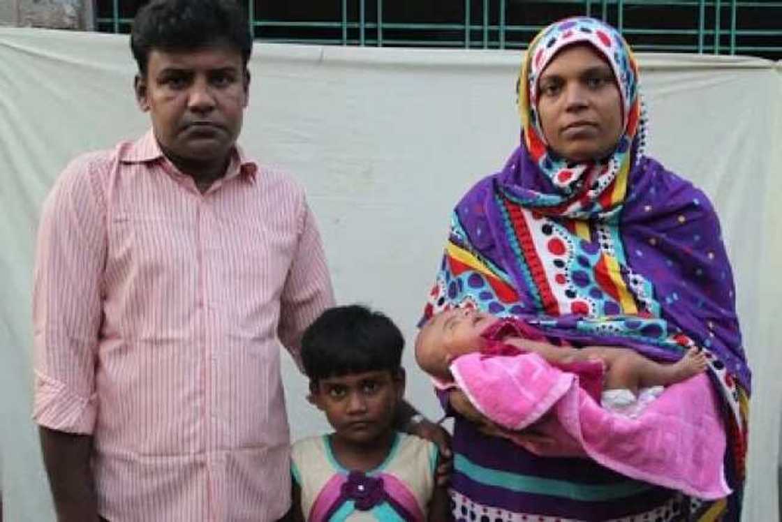 wata mata ta haifi tagwaye masu kai daya a maimakon da daya wata mata ta haifi tagwaye masu kai daya a maimakon da daya