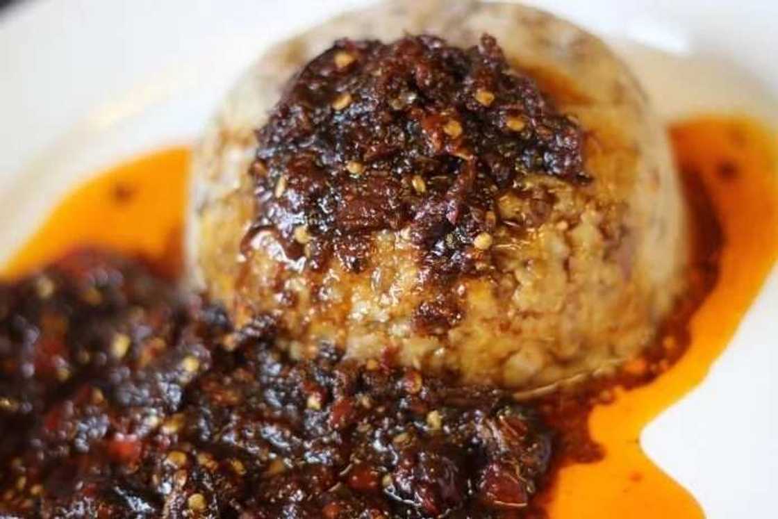 Ewa Agoyin and sauce Ewa Agoyin and sauce