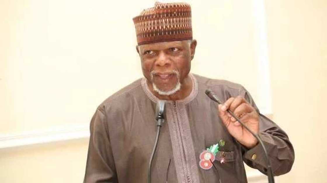 Mutane 3 masu tsananin taurin kai a Gwamnatin Buhari Mutane 3 masu tsananin taurin kai a Gwamnatin Buhari