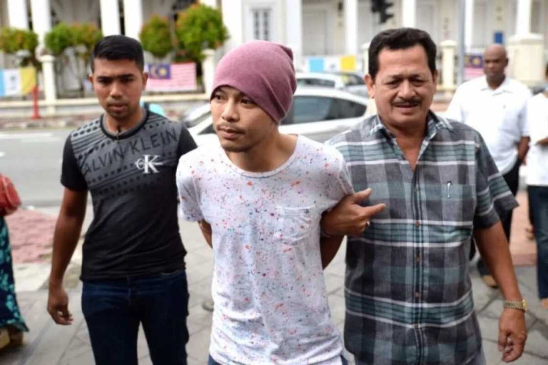 Malaysian rapper is arrested for insulting Islam in latest video Malaysian rapper is arrested for insulting Islam in latest video
