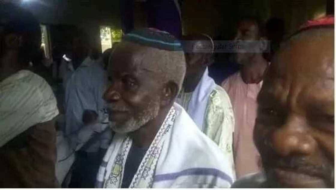 Shin asalin kabilar ibo yan israela ne? Masu binciken kimiya na isreala sun zo Anambra domin warware abin Shin asalin kabilar ibo yan israela ne? Masu binciken kimiya na isreala sun zo Anambra domin warware abin