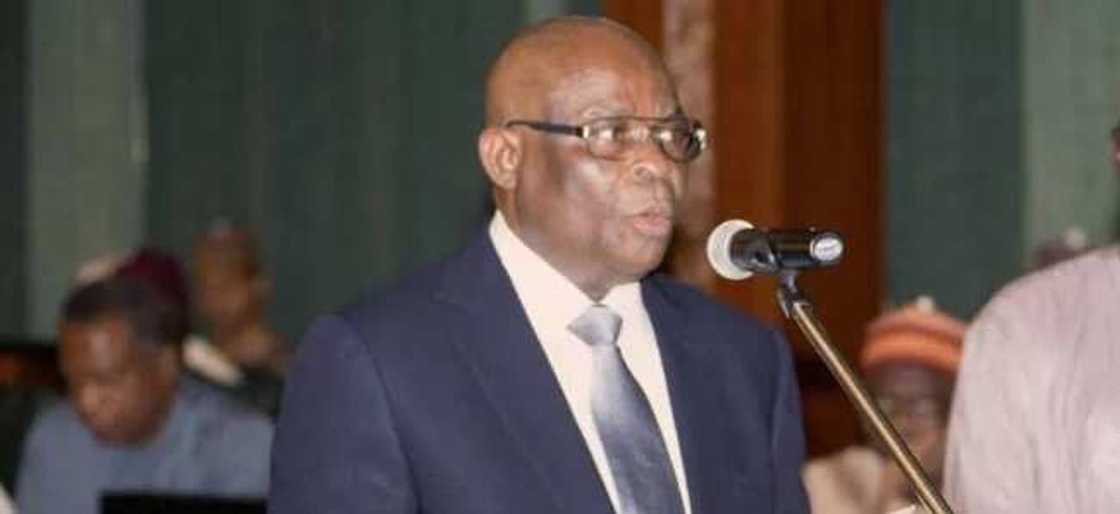 'Yadda kotuna zasu agazawa AMCON ta kwato basukan bankuna da sun kai tiriliyan biyar da rabi' 'Yadda kotuna zasu agazawa AMCON ta kwato basukan bankuna da sun kai tiriliyan biyar da rabi'